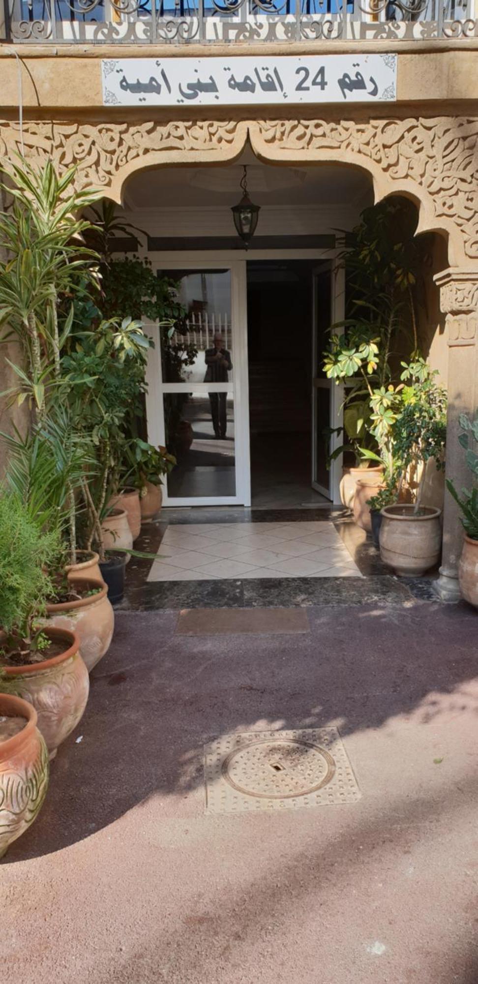 Appartement Agreable Avec 2 Tres Belles Terrasses Au Coeur De Rabat Exteriör bild
