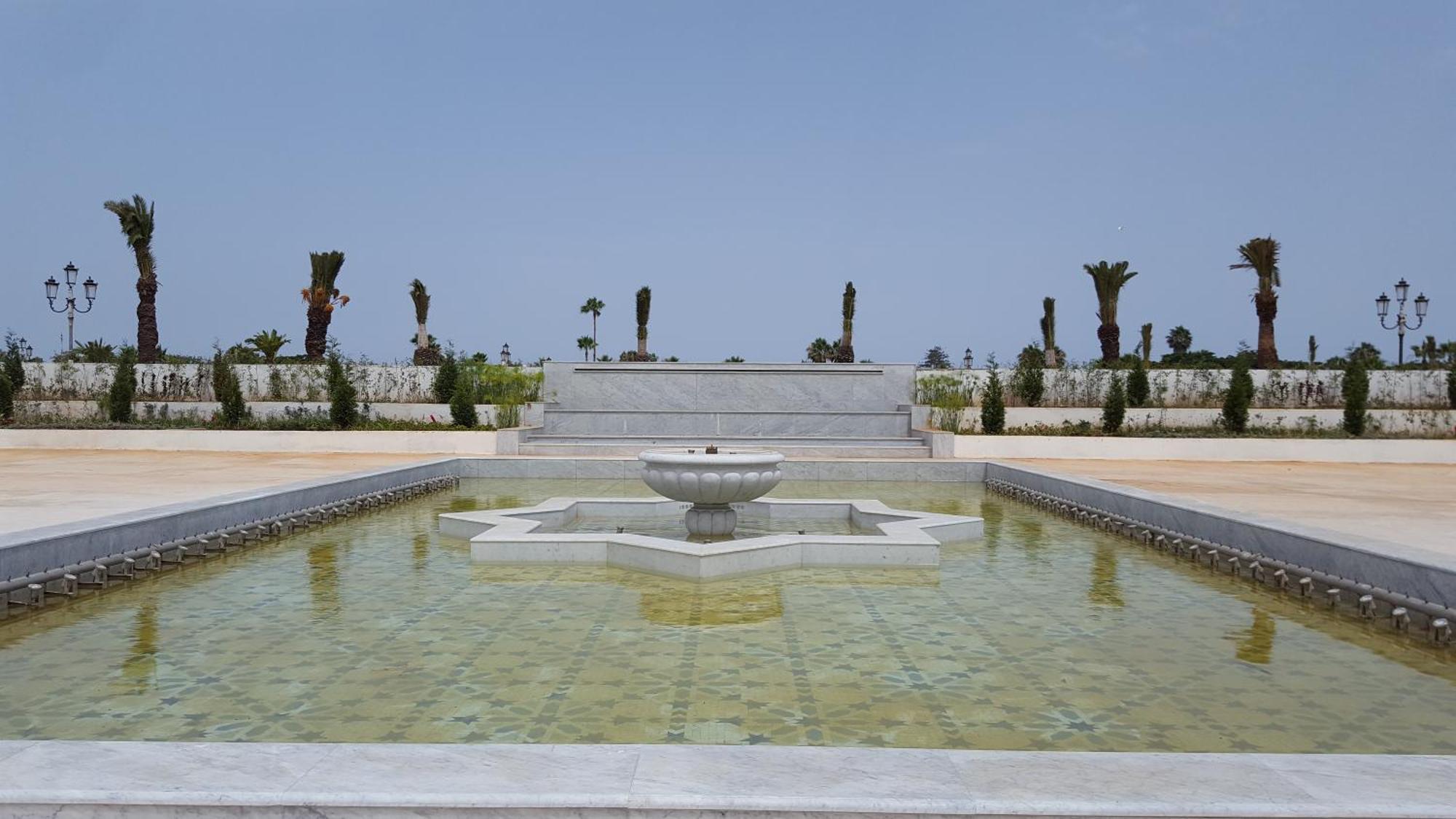 Appartement Agreable Avec 2 Tres Belles Terrasses Au Coeur De Rabat Exteriör bild