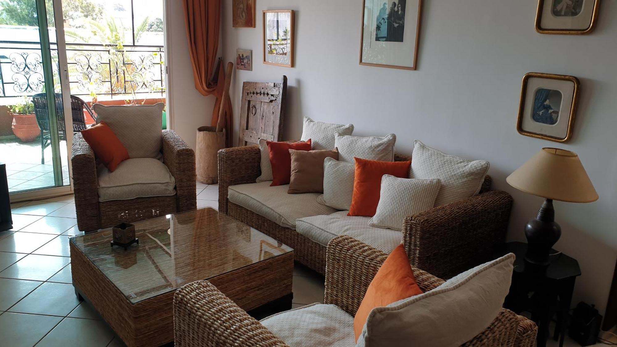 Appartement Agreable Avec 2 Tres Belles Terrasses Au Coeur De Rabat Exteriör bild