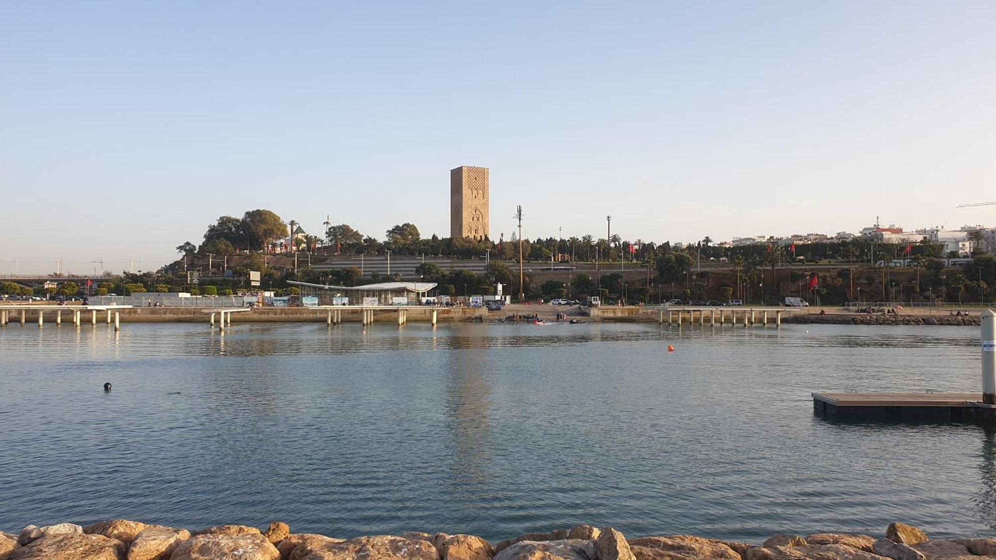 Appartement Agreable Avec 2 Tres Belles Terrasses Au Coeur De Rabat Exteriör bild