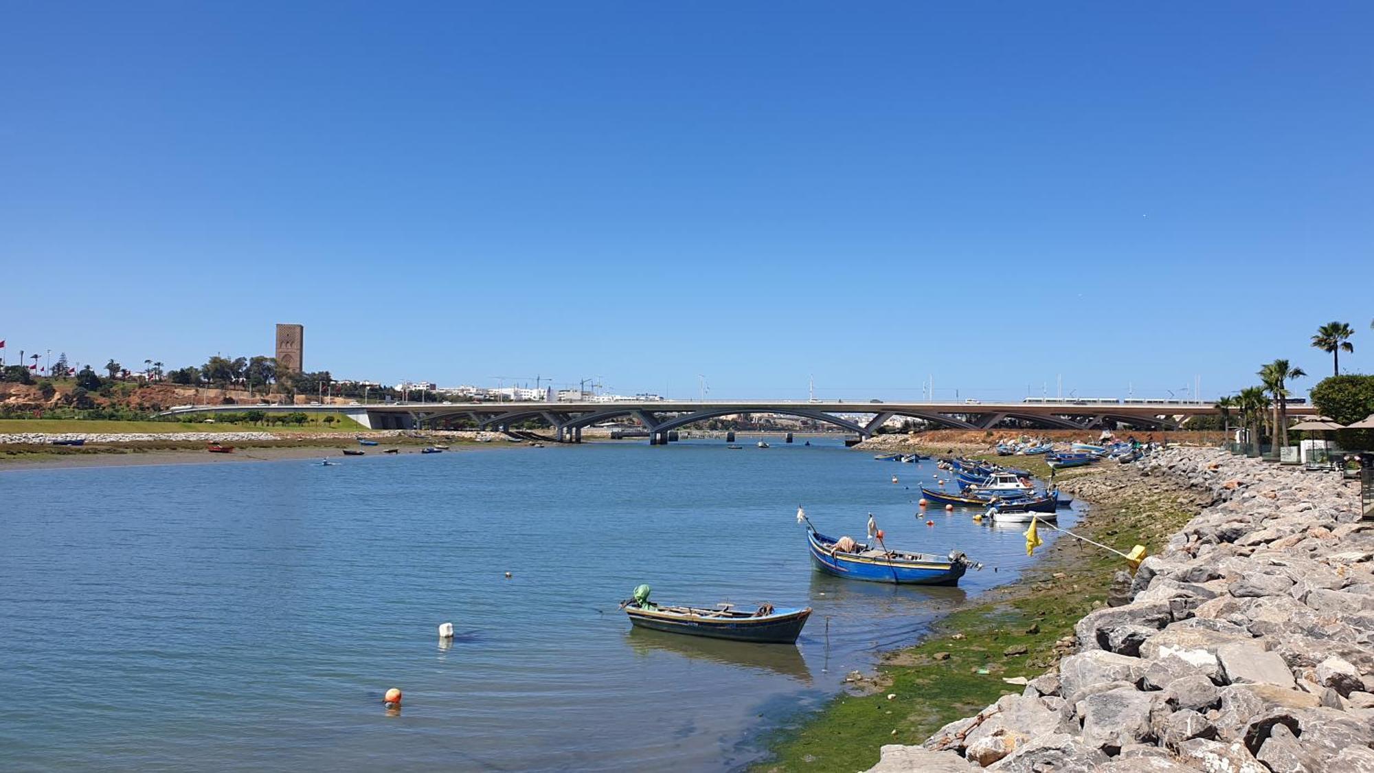 Appartement Agreable Avec 2 Tres Belles Terrasses Au Coeur De Rabat Exteriör bild
